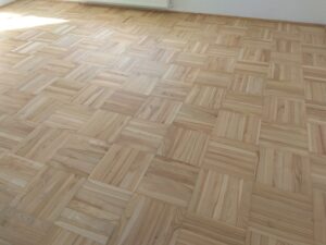 Układanie parkietów Lipno, montaż podłóg drewnianych.